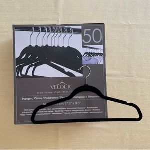 This item is NO LONGER FOR SALE, but I am unable to delete/remove the post.